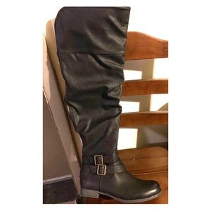 Just Fab *wide calf* black boots!